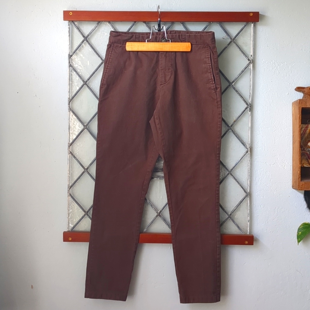 Old Navy 29/30 brown slim chino's
